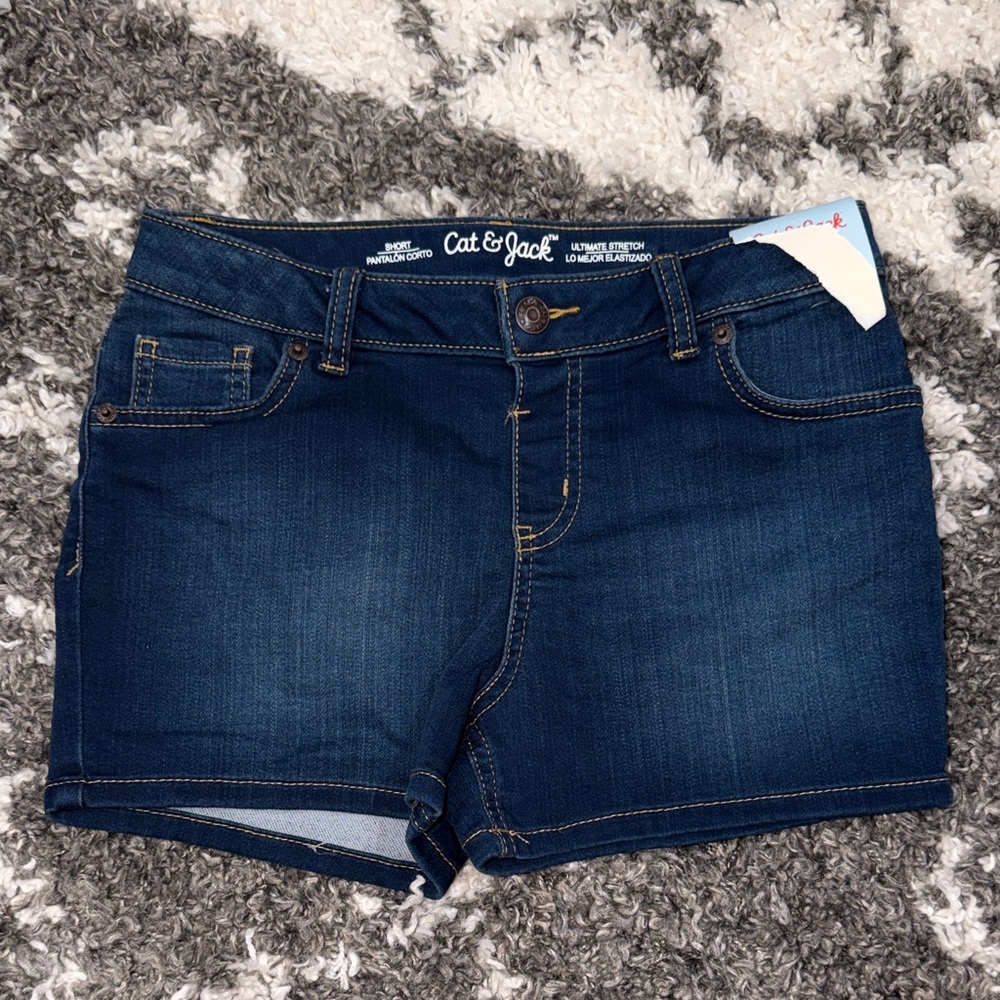 NWT Cat & Jack Girls Ultimate Stretch Dark Blue Jean Shorts - L